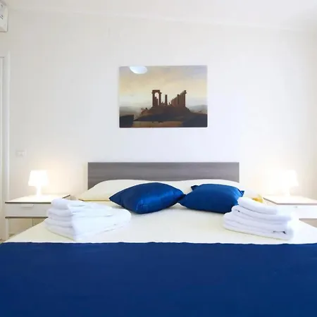 Costabella Apartamento *